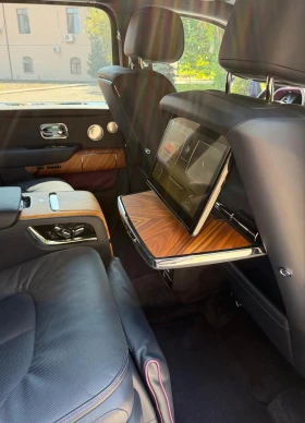 Rolls-Royce Cullinan 6.7 V12 AWD | Auto.bg — изображение 7 Rolls-Royce Cullinan 6.7 V12 AWD | Auto.bg — изображение 7