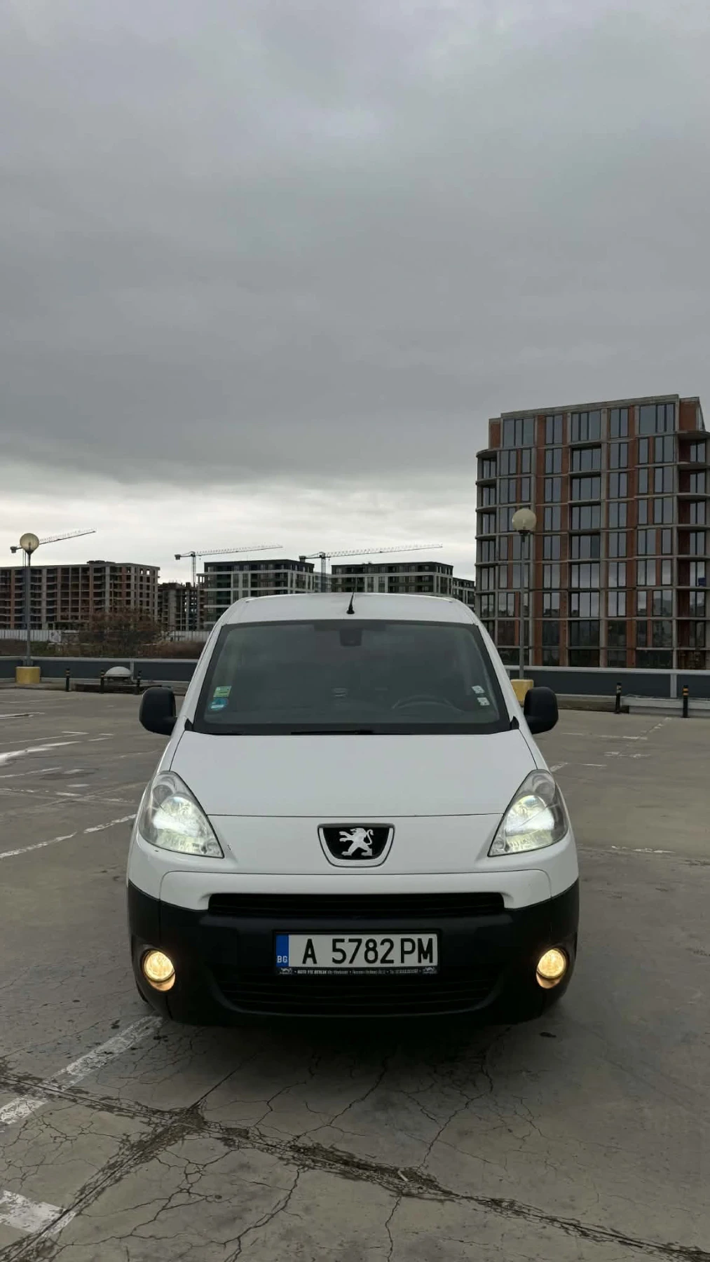 Peugeot Partner 1.6Hdi 90кс | Auto.bg — изображение 1 Peugeot Partner 1.6Hdi 90кс | Auto.bg — изображение 1