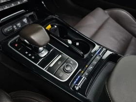 Kia Stinger 2.0 Turbo 2Wd Platinum | Auto.bg — изображение 9 Kia Stinger 2.0 Turbo 2Wd Platinum | Auto.bg — изображение 9