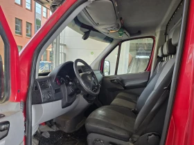 VW Crafter 2.0TDI/L3H2 | Auto.bg — изображение 12 VW Crafter 2.0TDI/L3H2 | Auto.bg — изображение 12