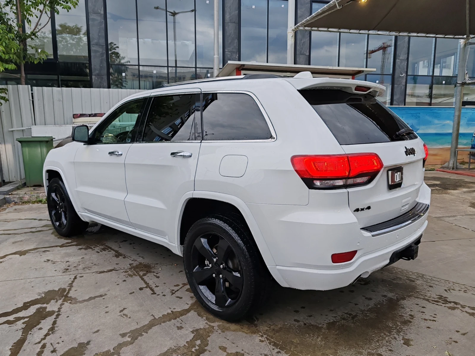 Jeep Grand cherokee 5.7 Overland  - изображение 4 | Auto.bg Jeep Grand cherokee 5.7 Overland  - изображение 4