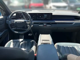 Kia EV9 GT-Line AWD 6Seats Launch Edition All Options | Auto.bg — изображение 8 Kia EV9 GT-Line AWD 6Seats Launch Edition All Options | Auto.bg — изображение 8