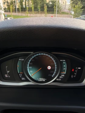 Volvo Xc70 D4 AWD Polestar - 16999 € / 33247.15 лв. - 82194489 15 | Car24.bg Volvo Xc70 D4 AWD Polestar - 16999 € / 33247.15 лв. - 82194489 15