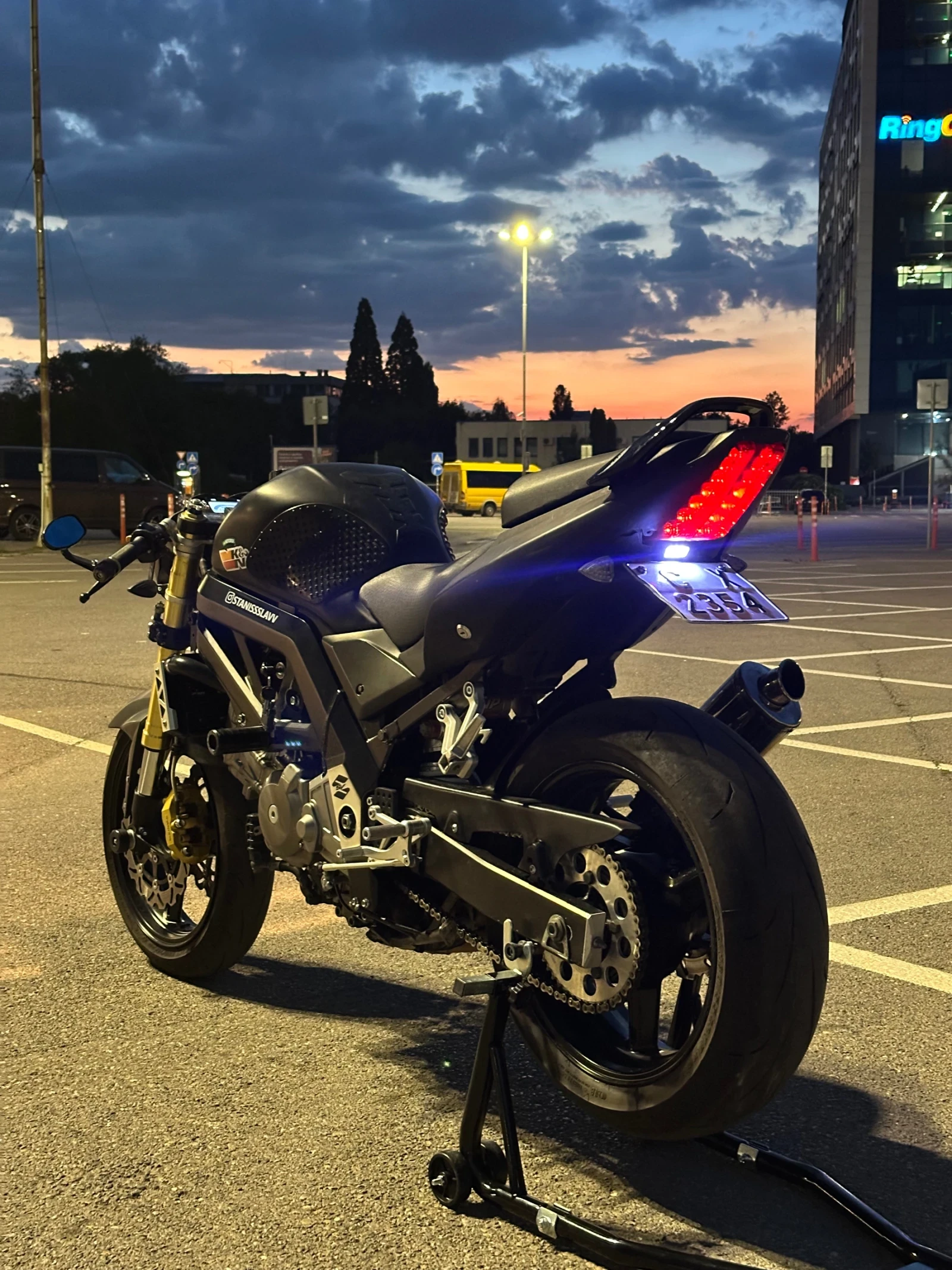 Suzuki SV 650 A2 Категория - изображение 2 | Auto.bg Suzuki SV 650 A2 Категория - изображение 2