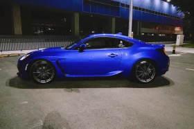 Снимка Subaru BRZ