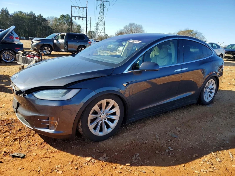 Tesla Model X 90D AWD - 13700 € / 26794.87 лв. - 46385263 1 | Car24.bg Tesla Model X 90D AWD - 13700 € / 26794.87 лв. - 46385263 1