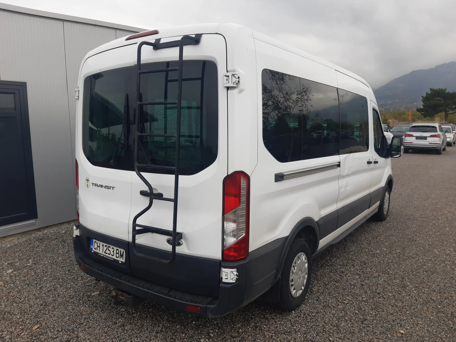 Ford Transit 8+ 1 - изображение 4 | Auto.bg Ford Transit 8+ 1 - изображение 4