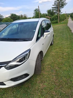 Opel Zafira C 1.6 CDTI-134к.с. - 12990 € / 25406.23 лв. - 15187059 2 | Car24.bg Opel Zafira C 1.6 CDTI-134к.с. - 12990 € / 25406.23 лв. - 15187059 2