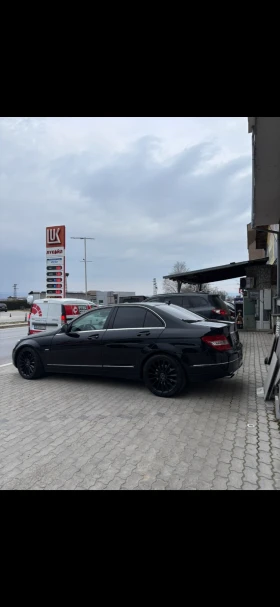 Mercedes-Benz C 320 - 7900 € / 15451.06 лв. - 36234407 2 | Car24.bg Mercedes-Benz C 320 - 7900 € / 15451.06 лв. - 36234407 2