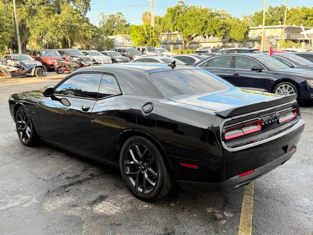 Dodge Challenger HEMI/KAMEPA/KEYLESS/КОЖА - изображение 3 | Auto.bg Dodge Challenger HEMI/KAMEPA/KEYLESS/КОЖА - изображение 3