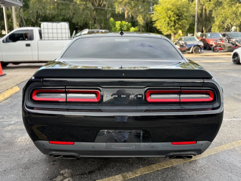 Dodge Challenger HEMI/KAMEPA/KEYLESS/КОЖА - изображение 6 | Auto.bg Dodge Challenger HEMI/KAMEPA/KEYLESS/КОЖА - изображение 6