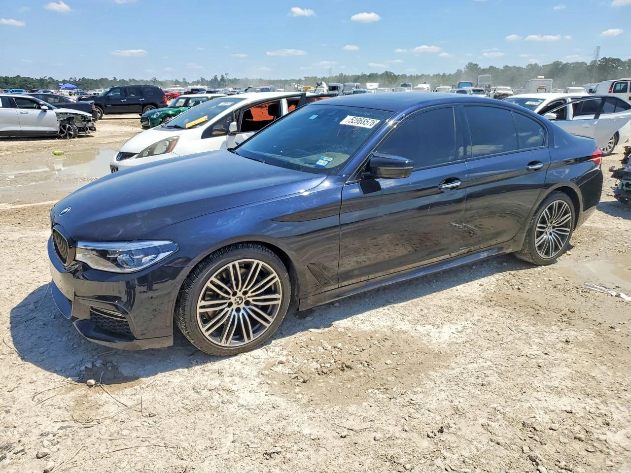 BMW 540 !!УНИКАТ!! #ПЪЛНО ОБОРУДВАНЕ# !ПАНОРАМА | Auto.bg — изображение 1 BMW 540 !!УНИКАТ!! #ПЪЛНО ОБОРУДВАНЕ# !ПАНОРАМА | Auto.bg — изображение 1