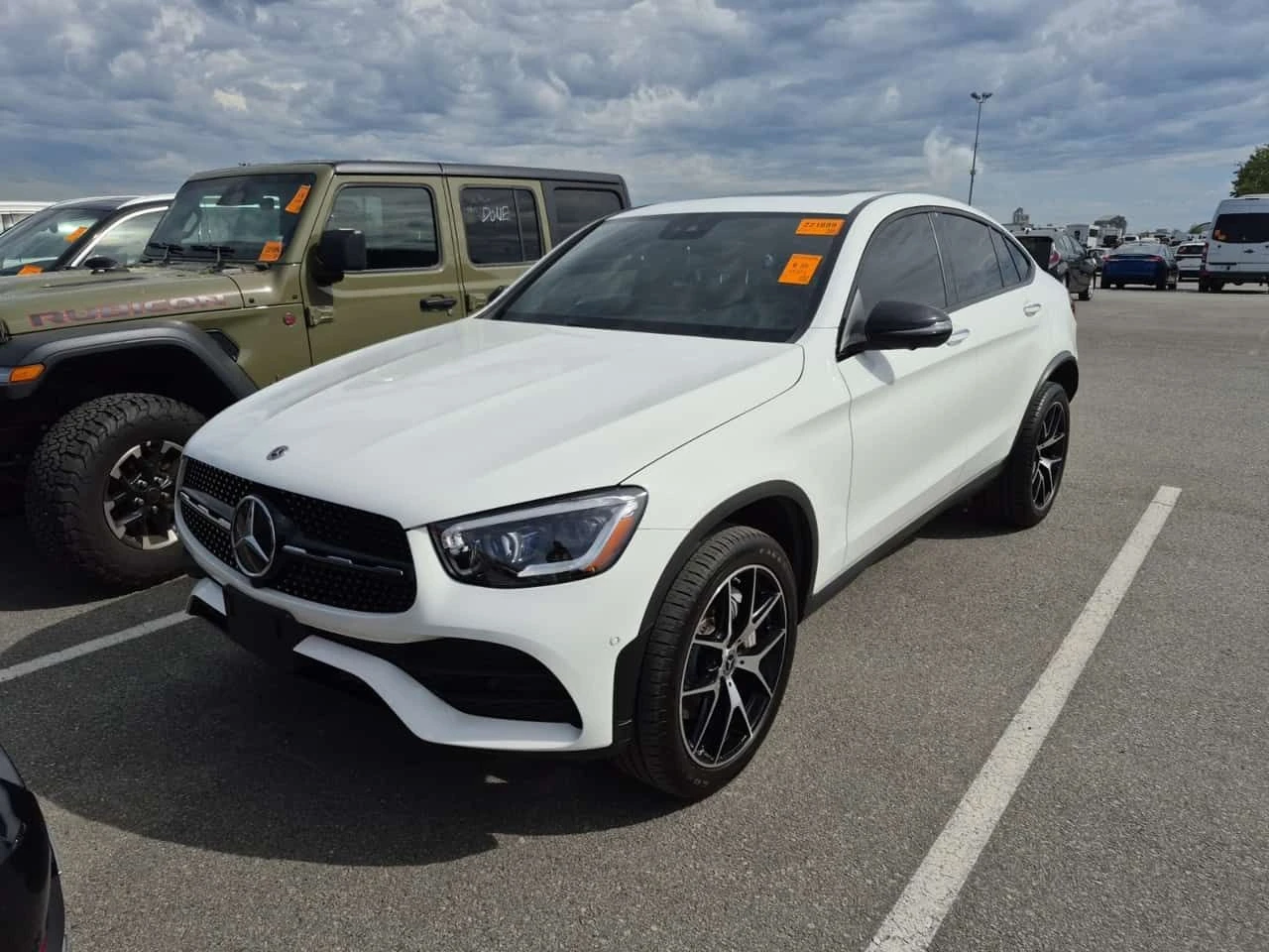 Mercedes-Benz GLC * 300 4MATIC Coupe* АВТОКРЕДИТ БЕЗ ПЪРВОНАЧАЛНА* | Auto.bg — изображение 1 Mercedes-Benz GLC * 300 4MATIC Coupe* АВТОКРЕДИТ БЕЗ ПЪРВОНАЧАЛНА* | Auto.bg — изображение 1
