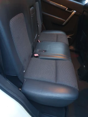 Chevrolet Captiva 2.4 GAZ NAV 4X4 I KOJA 7 mesta - 5900 € / 11539.40 лв. - 29071083 11 | Car24.bg Chevrolet Captiva 2.4 GAZ NAV 4X4 I KOJA 7 mesta - 5900 € / 11539.40 лв. - 29071083 11