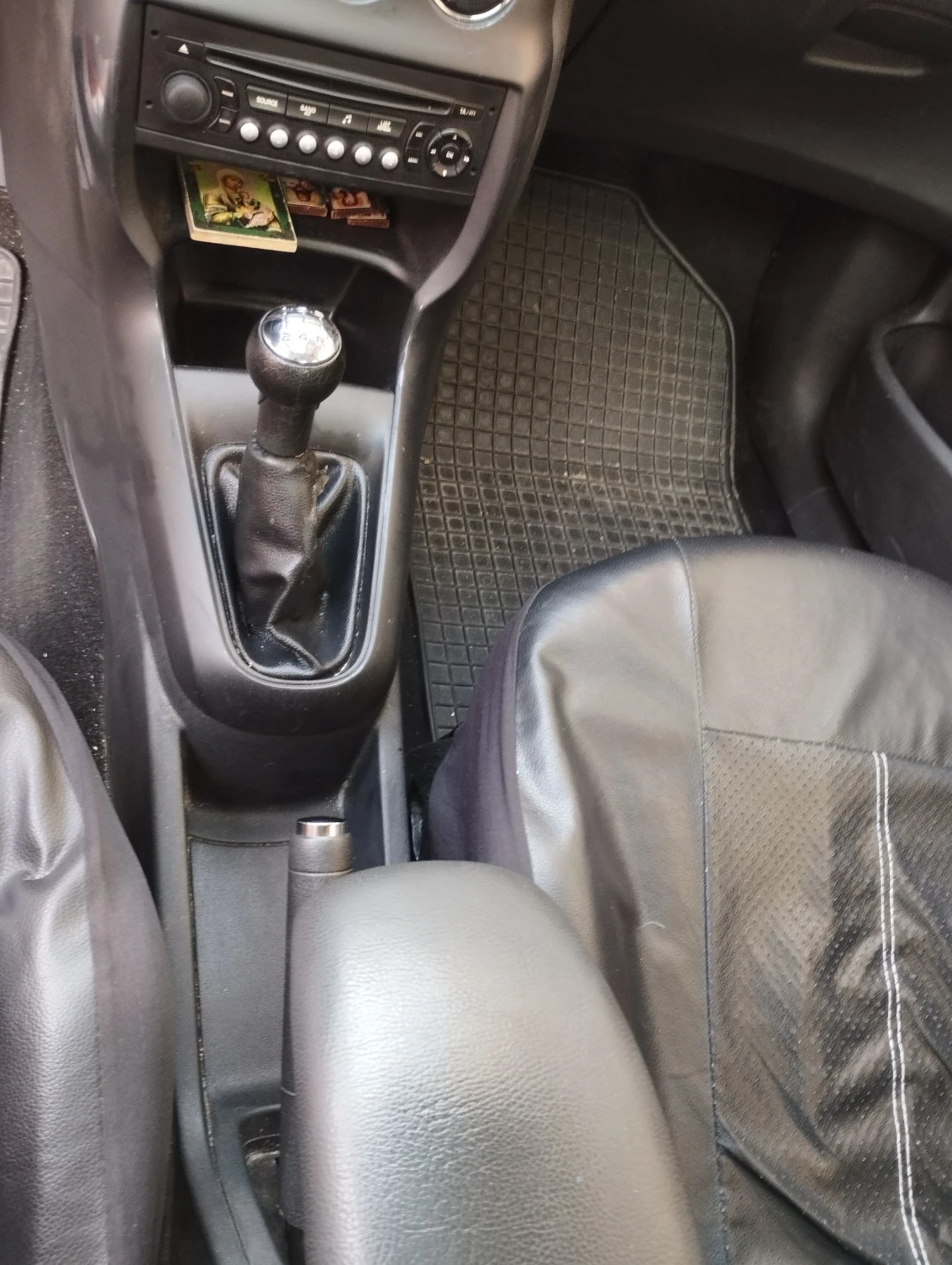 Citroen C3 Евро 5 АВТОПИЛОТ - изображение 8 | Auto.bg Citroen C3 Евро 5 АВТОПИЛОТ - изображение 8