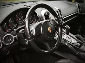 Porsche Cayenne GTS/21"/Сменени Вериги/Панорама - 31900 лв. / 16310.21 € - 20347648 6 | Car24.bg Porsche Cayenne GTS/21"/Сменени Вериги/Панорама - 31900 лв. / 16310.21 € - 20347648 6