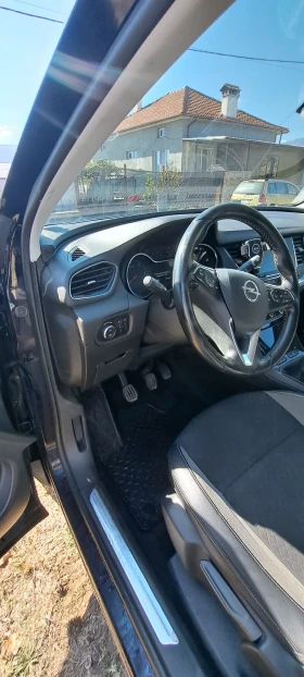 Opel Grandland X 1.6 CDTI 120к.с. - 11300 € - 86264532 12 | Car24.bg Opel Grandland X 1.6 CDTI 120к.с. - 11300 € - 86264532 12