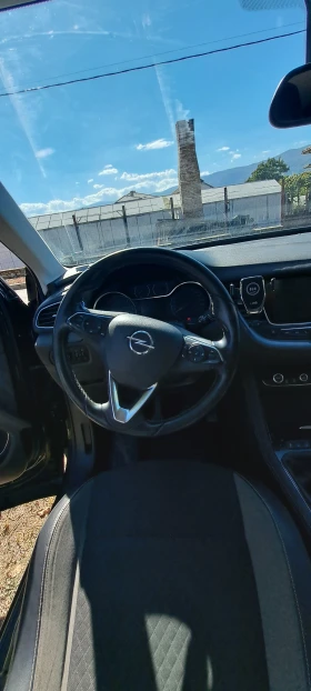 Opel Grandland X 1.6 CDTI 120к.с. - 11300 € - 86264532 14 | Car24.bg Opel Grandland X 1.6 CDTI 120к.с. - 11300 € - 86264532 14