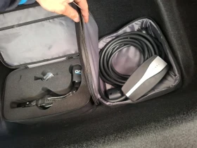 Tesla Model Y Long Range Dual Motor Leather LED Navi 93.6% SoH | Auto.bg — изображение 16 Tesla Model Y Long Range Dual Motor Leather LED Navi 93.6% SoH | Auto.bg — изображение 16
