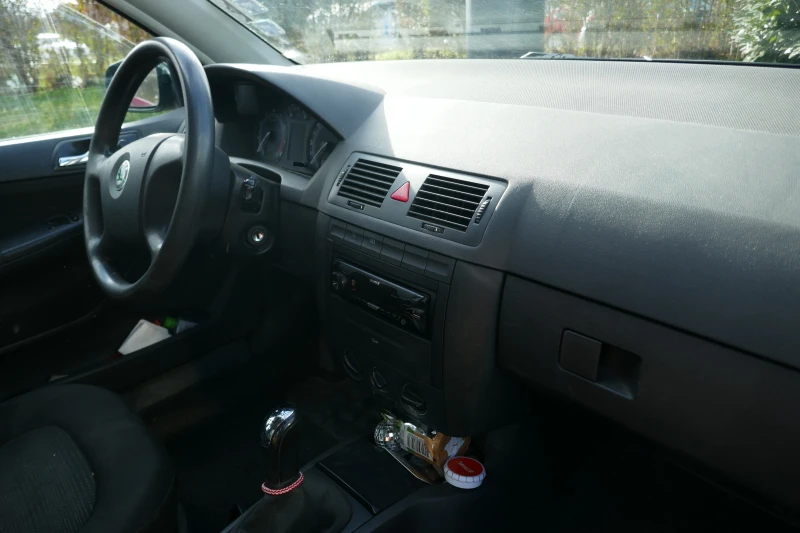 Skoda Fabia - 1100 € / 2151.41 лв. - 87299994 1 | Car24.bg Skoda Fabia - 1100 € / 2151.41 лв. - 87299994 1