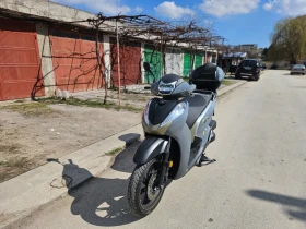Honda Sh Скутер 300 IABS | Auto.bg — изображение 4 Honda Sh Скутер 300 IABS | Auto.bg — изображение 4