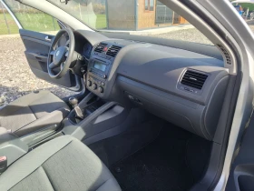 VW Golf 1.6 i 102 ks - 4700 лв. / 2403.07 € - 54994971 12 | Car24.bg VW Golf 1.6 i 102 ks - 4700 лв. / 2403.07 € - 54994971 12