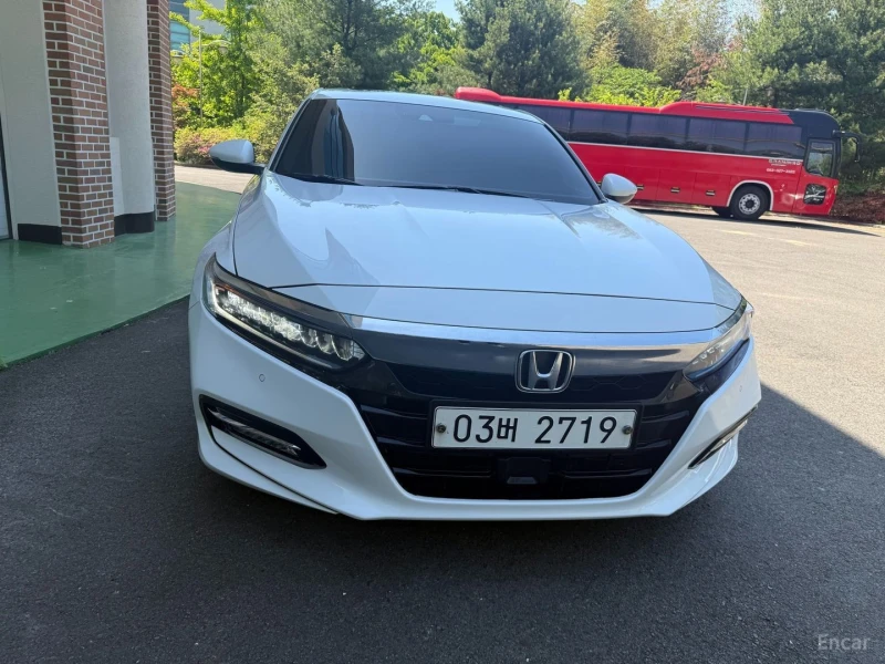 Honda Accord HYBRID TOURING - DISTRONIC - HUD - ПОДГРЕВИ - 15700 € - 68834821 1 | Car24.bg Honda Accord HYBRID TOURING - DISTRONIC - HUD - ПОДГРЕВИ - 15700 € - 68834821 1