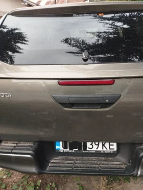 Toyota Hilux Double Cab | Auto.bg — изображение 4 Toyota Hilux Double Cab | Auto.bg — изображение 4