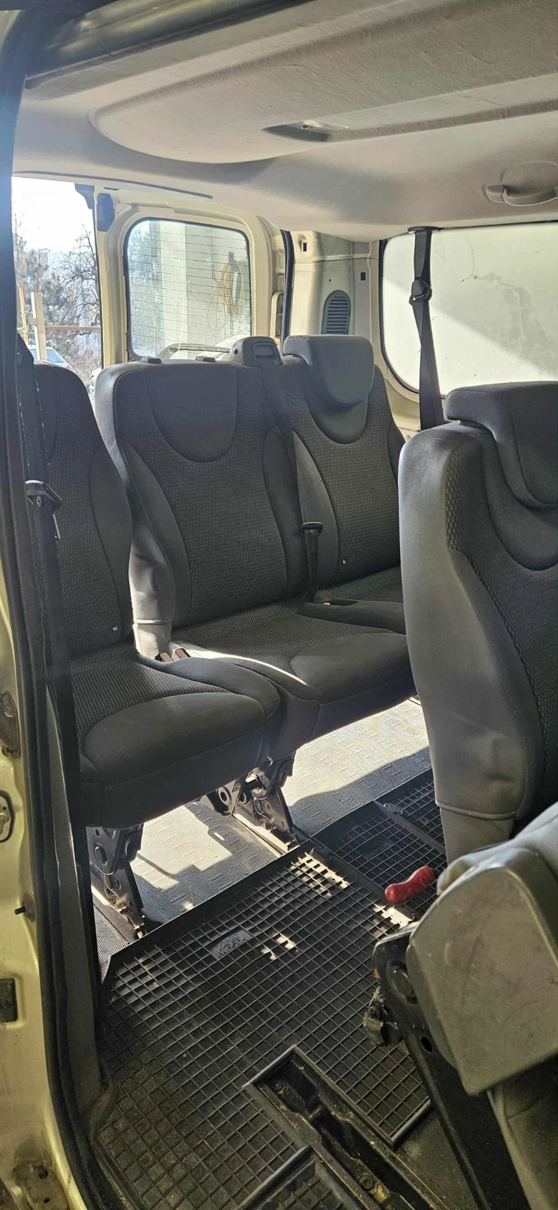 Citroen Jumpy 1, 6HDI 9местен - изображение 10 | Auto.bg Citroen Jumpy 1, 6HDI 9местен - изображение 10