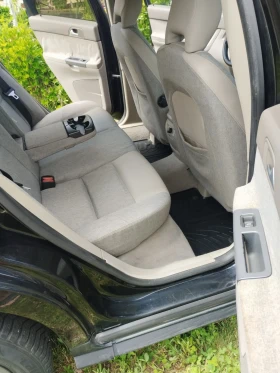 Volvo V50 2.0D - 2600 € / 5085.16 лв. - 54815713 6 | Car24.bg Volvo V50 2.0D - 2600 € / 5085.16 лв. - 54815713 6