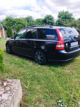Volvo V50 2.0D - 2600 € / 5085.16 лв. - 54815713 4 | Car24.bg Volvo V50 2.0D - 2600 € / 5085.16 лв. - 54815713 4