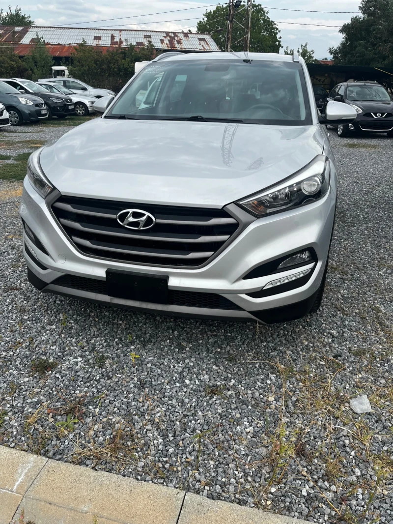 Hyundai Tucson 1.7CRDI. 2015г. - 9200 € - 32660622 1 | Car24.bg Hyundai Tucson 1.7CRDI. 2015г. - 9200 € - 32660622 1