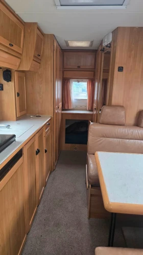 Кемпер HYMER / ERIBA Fiat Ducato 2.5tdi 116к.с. | Auto.bg — изображение 5 Кемпер HYMER / ERIBA Fiat Ducato 2.5tdi 116к.с. | Auto.bg — изображение 5