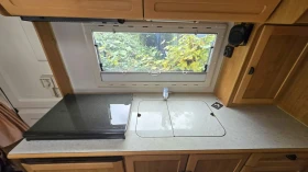 Кемпер HYMER / ERIBA Fiat Ducato 2.5tdi 116к.с. | Auto.bg — изображение 9 Кемпер HYMER / ERIBA Fiat Ducato 2.5tdi 116к.с. | Auto.bg — изображение 9