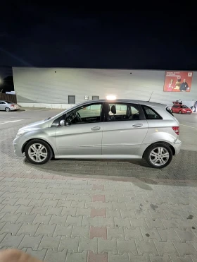 Mercedes-Benz B 180 undefined | Auto.bg — изображение 4 Mercedes-Benz B 180 undefined | Auto.bg — изображение 4