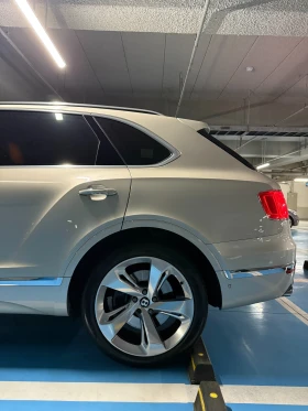 Bentley Bentayga W12* SOFT CLOSE* ЕЛ. БАГАЖНИК* ЛЮК* КРАЙНА ЦЕНА - 63899 € - 63299308 5 | Car24.bg Bentley Bentayga W12* SOFT CLOSE* ЕЛ. БАГАЖНИК* ЛЮК* КРАЙНА ЦЕНА - 63899 € - 63299308 5