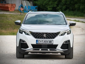 Снимка Peugeot 5008