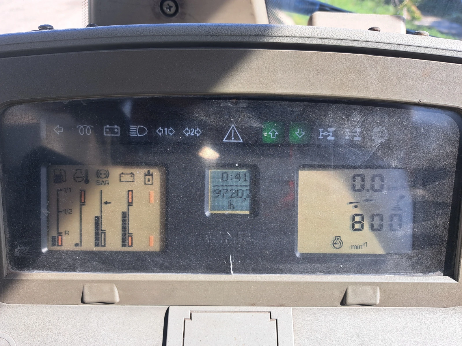 Трактор Fendt 818 VARIO TMS - изображение 10 | Auto.bg Трактор Fendt 818 VARIO TMS - изображение 10