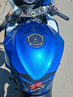 Suzuki Gsxr GSXR | Auto.bg — изображение 9 Suzuki Gsxr GSXR | Auto.bg — изображение 9