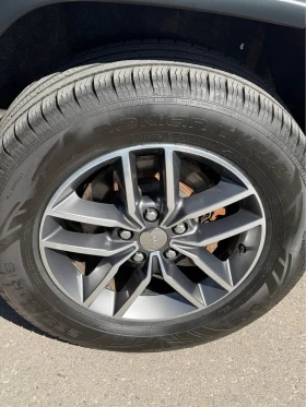 Jeep Grand cherokee - 12500 € - 74843723 5 | Car24.bg Jeep Grand cherokee - 12500 € - 74843723 5