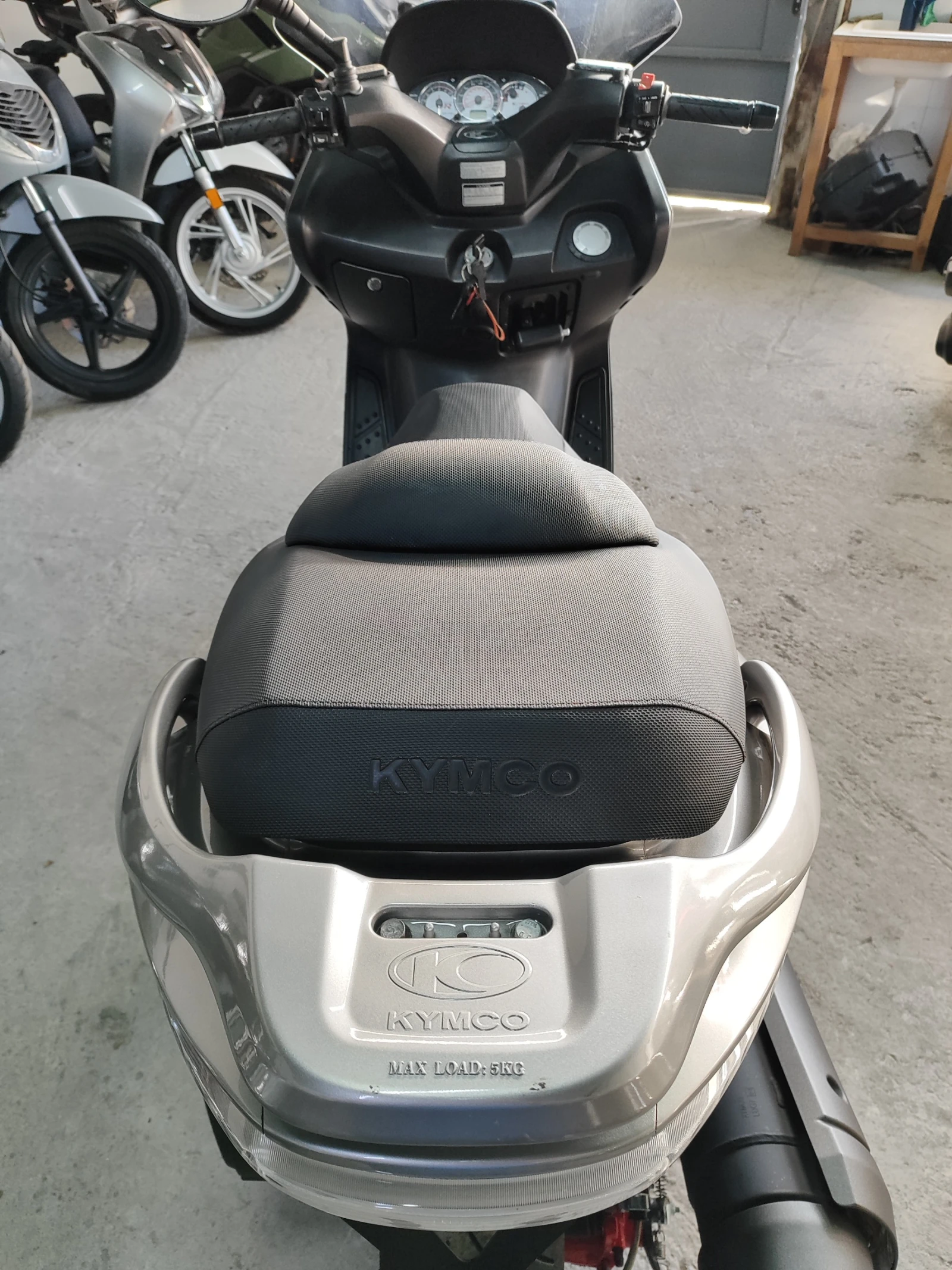 Kymco Xciting 500iR - изображение 9 | Auto.bg Kymco Xciting 500iR - изображение 9