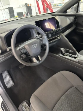Toyota C-HR 1.8 Hybrid Active КАТО НОВА !!! | Auto.bg — изображение 8 Toyota C-HR 1.8 Hybrid Active КАТО НОВА !!! | Auto.bg — изображение 8
