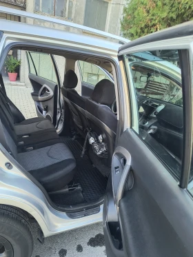 Toyota Rav4 2.2 D4D | Auto.bg — изображение 13 Toyota Rav4 2.2 D4D | Auto.bg — изображение 13