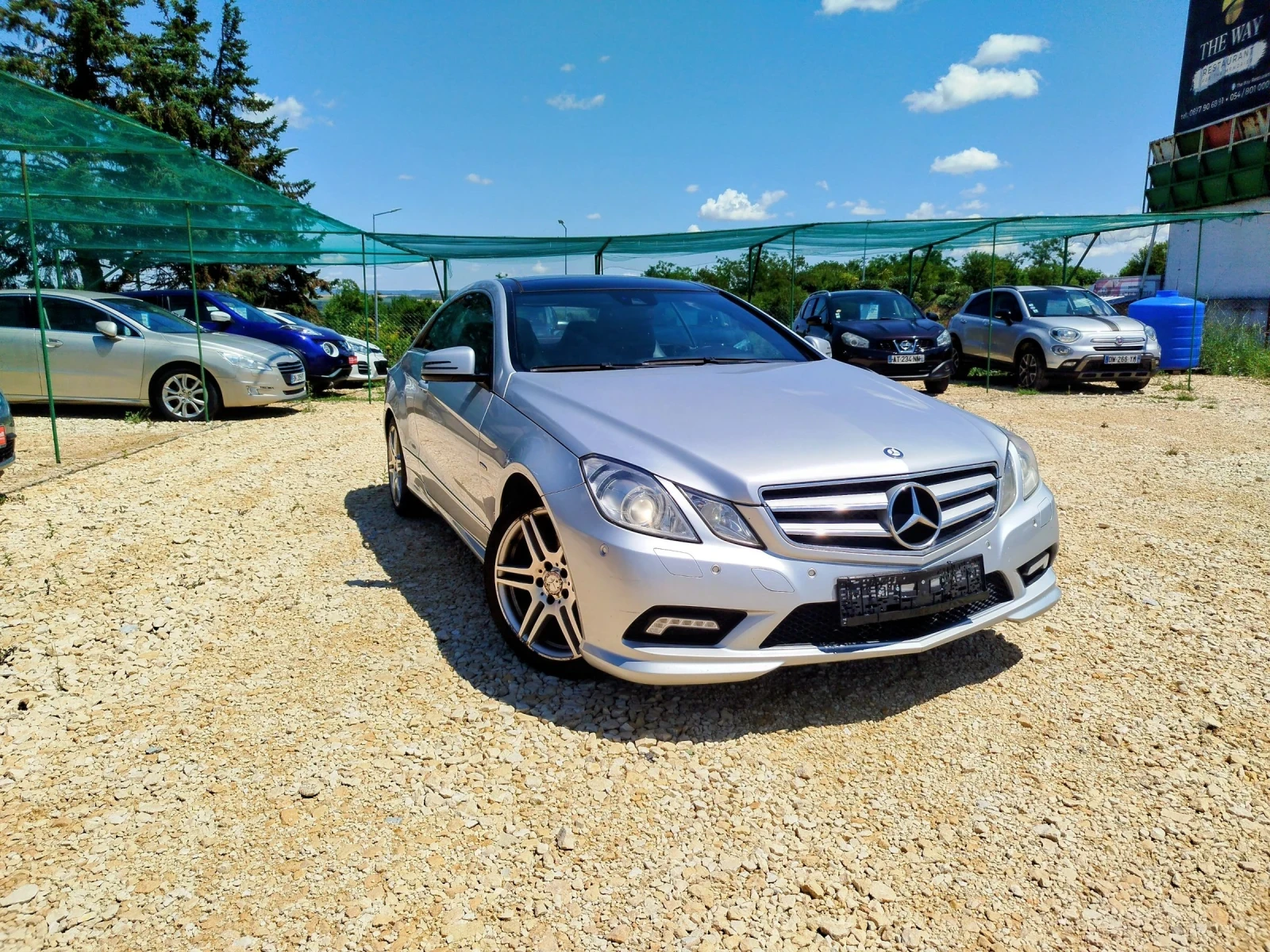 Mercedes-Benz E 220 2.2 AMG PACKAGE | Auto.bg — изображение 1 Mercedes-Benz E 220 2.2 AMG PACKAGE | Auto.bg — изображение 1