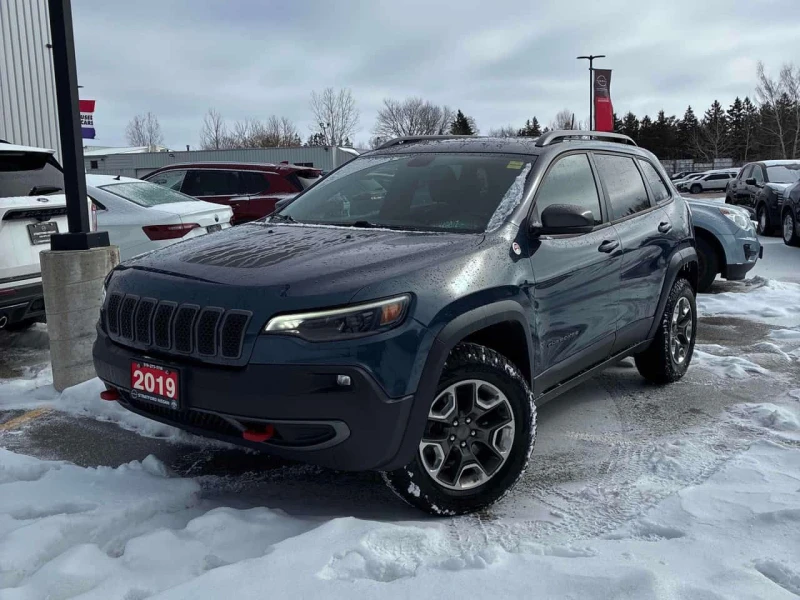 Jeep Cherokee * Trailhawk Elite * CARFAX * ПАНО * KEYLESS * - 9450 € / 18482.59 лв. - 29782421 1 | Car24.bg Jeep Cherokee * Trailhawk Elite * CARFAX * ПАНО * KEYLESS * - 9450 € / 18482.59 лв. - 29782421 1