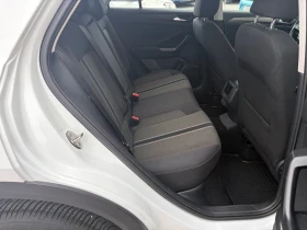 VW T-Roc - 19900 € / 38921.02 лв. - 81619108 8 | Car24.bg VW T-Roc - 19900 € / 38921.02 лв. - 81619108 8