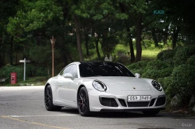 Porsche 911 CARRERA 4 GTS 991.2