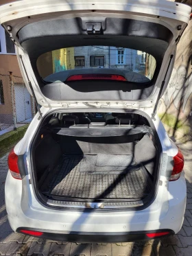 Hyundai I40 - 8199 € / 16035.85 лв. - 51038878 8 | Car24.bg Hyundai I40 - 8199 € / 16035.85 лв. - 51038878 8