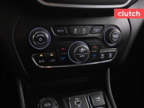 Jeep Cherokee ALTITUDE 4WD * CARFAX * АвтоКредит* (ЦЕНА ДО БГ) - 25399 € / 49676.13 лв. - 72258484 16 | Car24.bg Jeep Cherokee ALTITUDE 4WD * CARFAX * АвтоКредит* (ЦЕНА ДО БГ) - 25399 € / 49676.13 лв. - 72258484 16