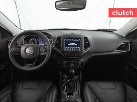 Jeep Cherokee ALTITUDE 4WD * CARFAX * АвтоКредит* (ЦЕНА ДО БГ) - 25399 € / 49676.13 лв. - 72258484 8 | Car24.bg Jeep Cherokee ALTITUDE 4WD * CARFAX * АвтоКредит* (ЦЕНА ДО БГ) - 25399 € / 49676.13 лв. - 72258484 8